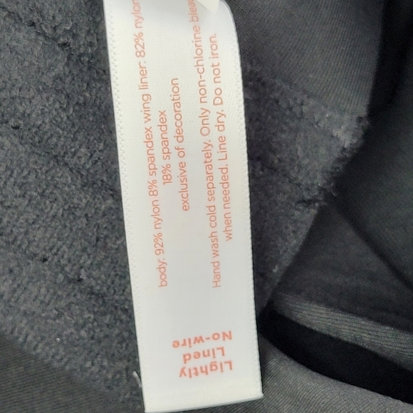 Cacique Lightly‎ Lined No Wire  Black Bra size 42DDD - Picture 9 of 10